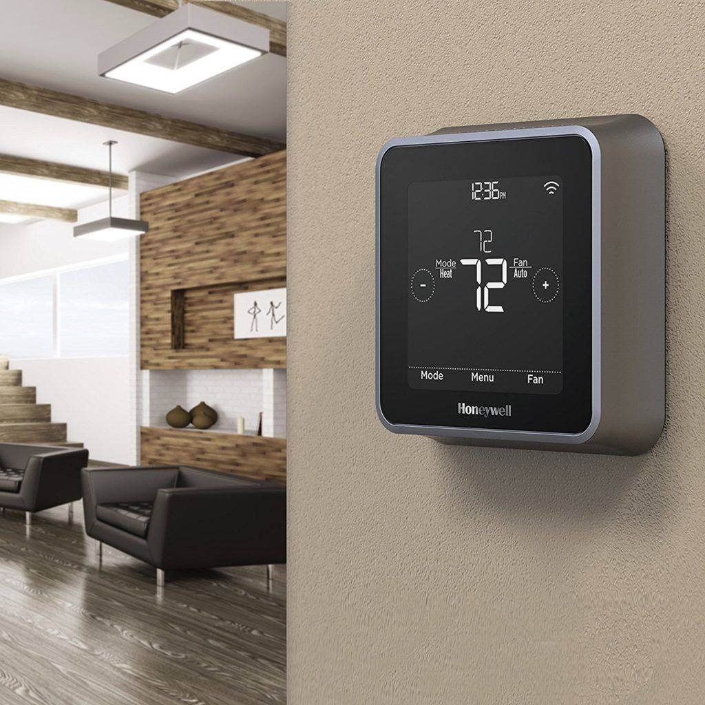 Honeywell Smart Touchscreen Thermostat in Calgary, AB